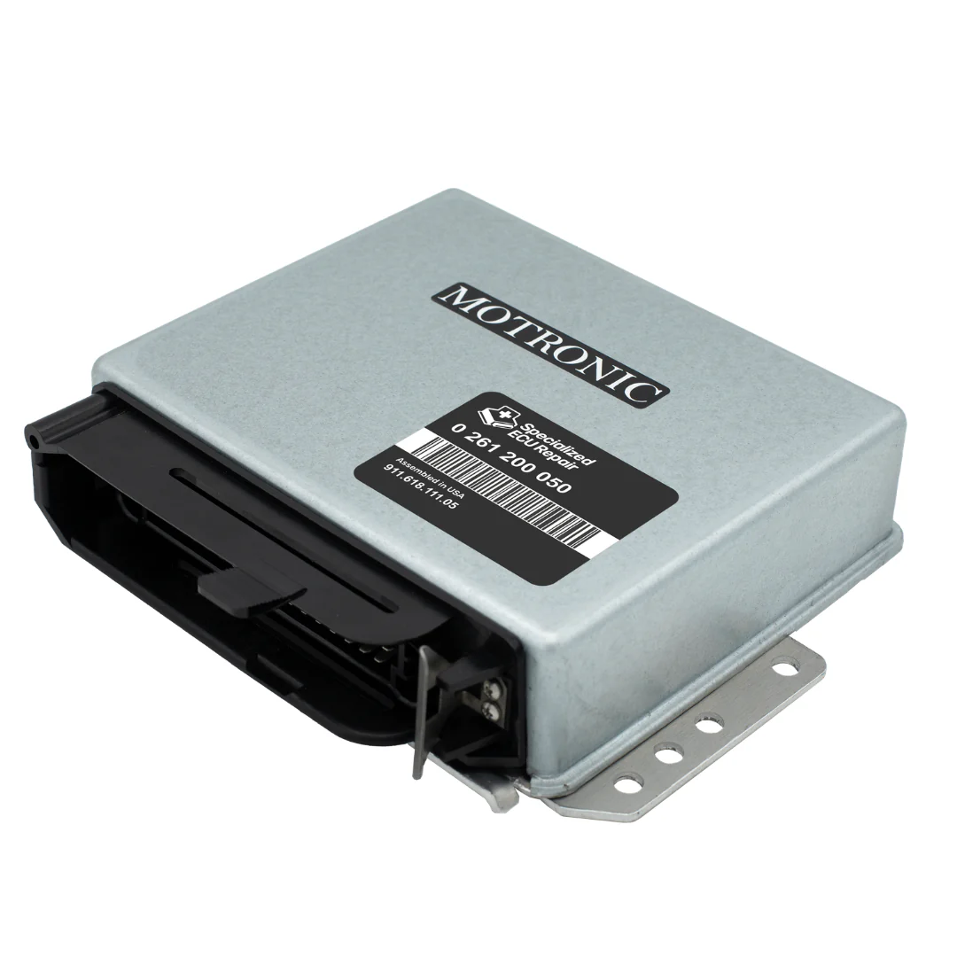 Porsche 911 3.2 Carrera ECU DME<br>Bosch 0 261 200 050 - Repair - Image 3